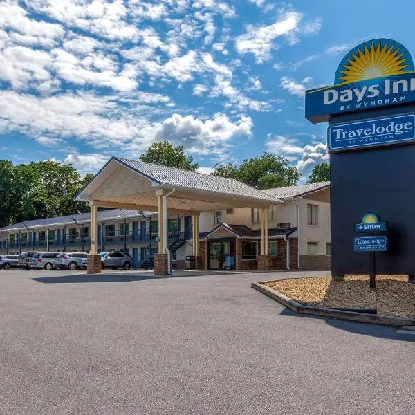 Travelodge by Wyndham Charles Town - Harpers Ferry，位于Shenandoah Junction的酒店
