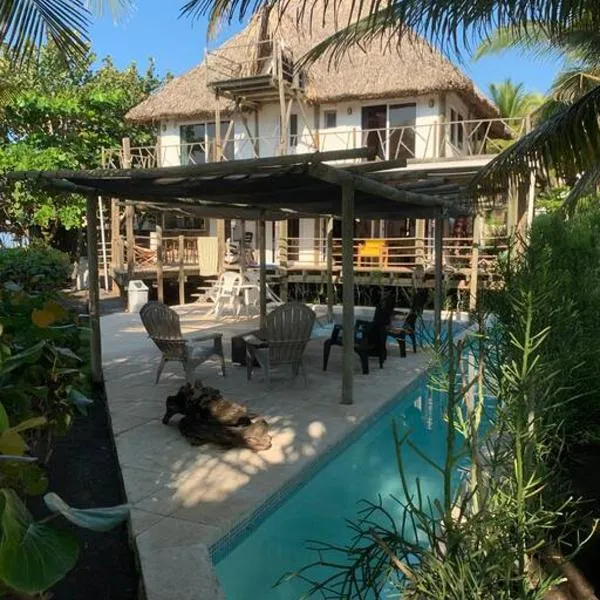 Casa, Cabo Tortugas, Monterrico，位于蒙特里科的酒店