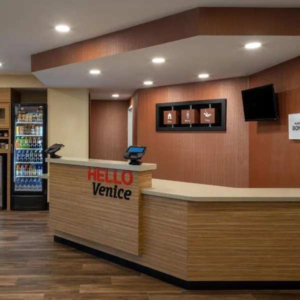 TownePlace Suites By Marriott Venice，位于威尼斯的酒店