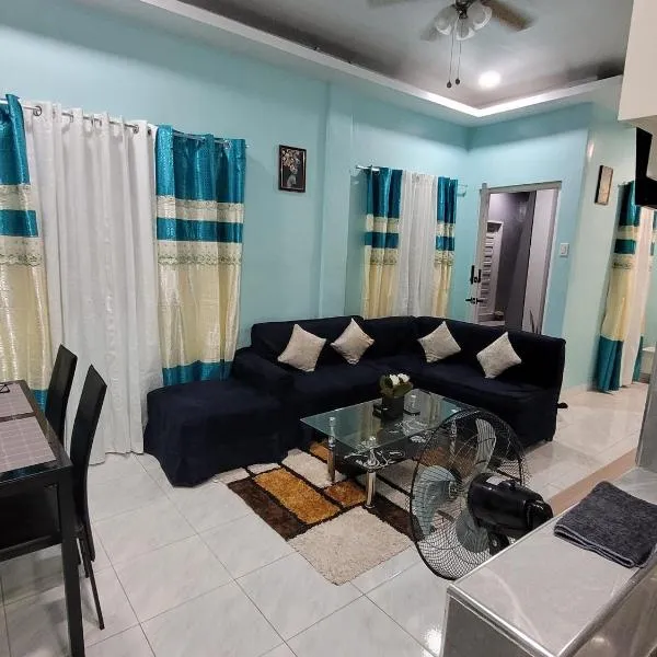 Jens Samal Vacation Rental - Centrally Located - Fully Furnished 2br WIFI，位于Aumbay的酒店