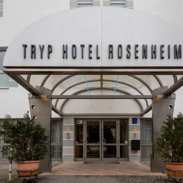 罗森海姆温德姆特里普酒店，位于诺伊博伊埃尔恩的酒店