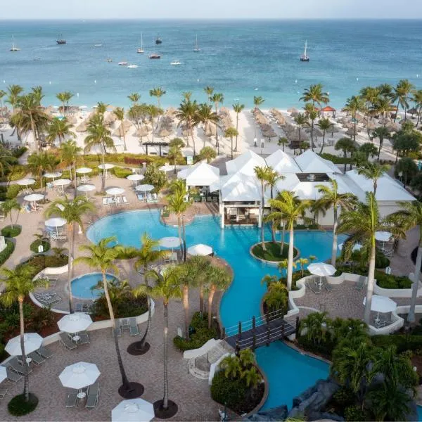 万豪阿鲁巴海洋俱乐部度假村，位于棕榈滩的酒店