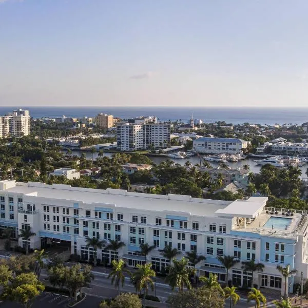 Courtyard by Marriott Delray Beach，位于波因顿海滩的酒店