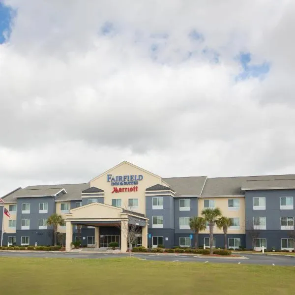 Fairfield Inn & Suites by Marriott Cordele，位于科迪尔的酒店