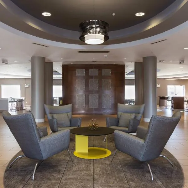SpringHill Suites by Marriott Charlotte Ballantyne，位于夏洛特的酒店
