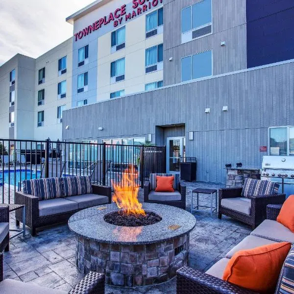 TownePlace Suites by Marriott Knoxville Oak Ridge，位于Clinton的酒店