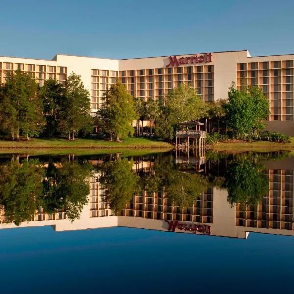 Marriott Orlando Airport Lakeside，位于Narcoossee的酒店