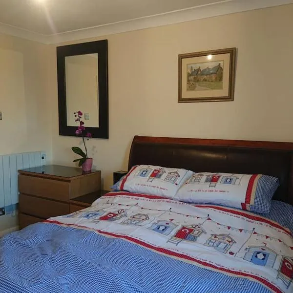 Stylish 2 bed flat at Camber Sands，位于坎伯利的酒店