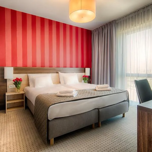 格但斯克福克斯酒店，位于格但斯克的酒店