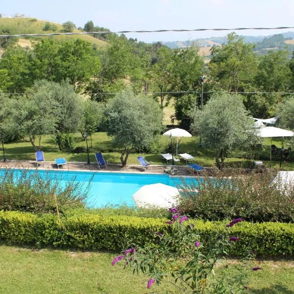 Agriturismo La Solagna，位于洛雷托·阿普鲁蒂诺的酒店