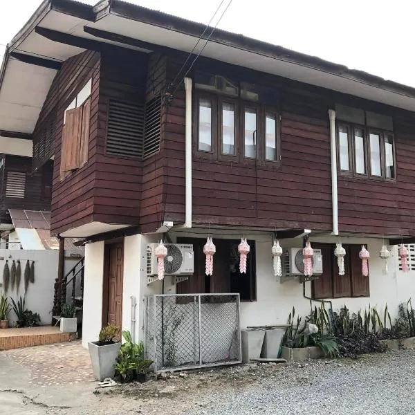 บ้านน่านโฮมสเตย์，位于南府的酒店