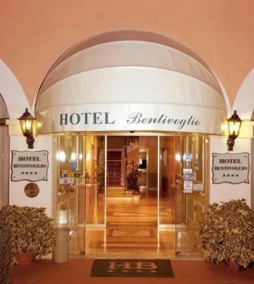 本蒂沃利奥时代公寓酒店，位于麦比欧的酒店