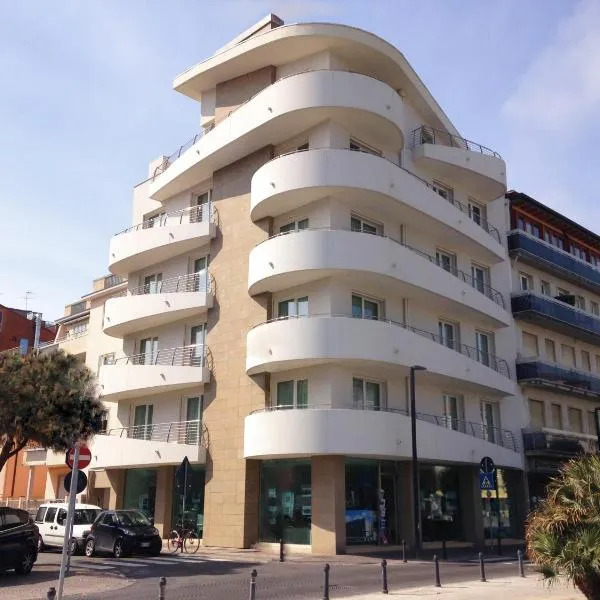 Residenza Roma Marina，位于索托马里纳的酒店