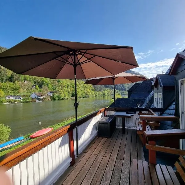 Moselschiefer NEU ab Mai 2023，位于特拉本特拉巴赫的酒店