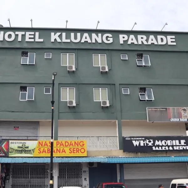 Room V at Kluang Parade Near Bus Stop Kluang，位于Kampung Seri Lalang的酒店