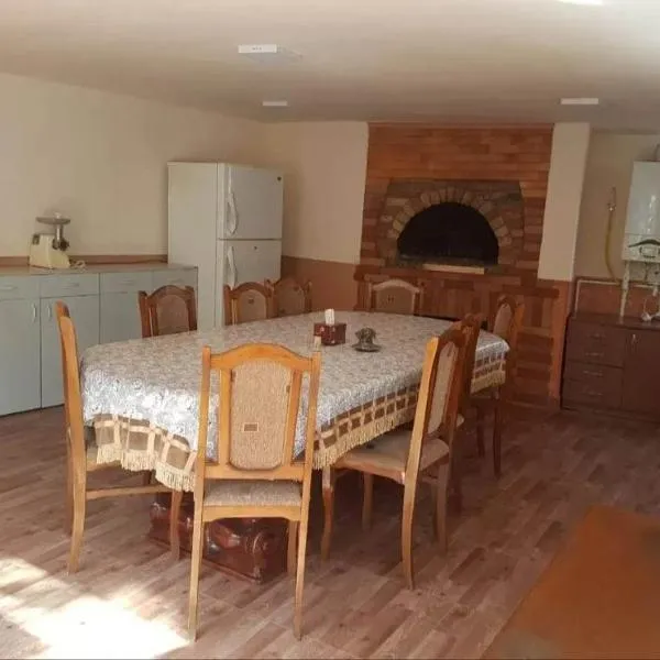 Arman Guest House，位于迪利然的酒店