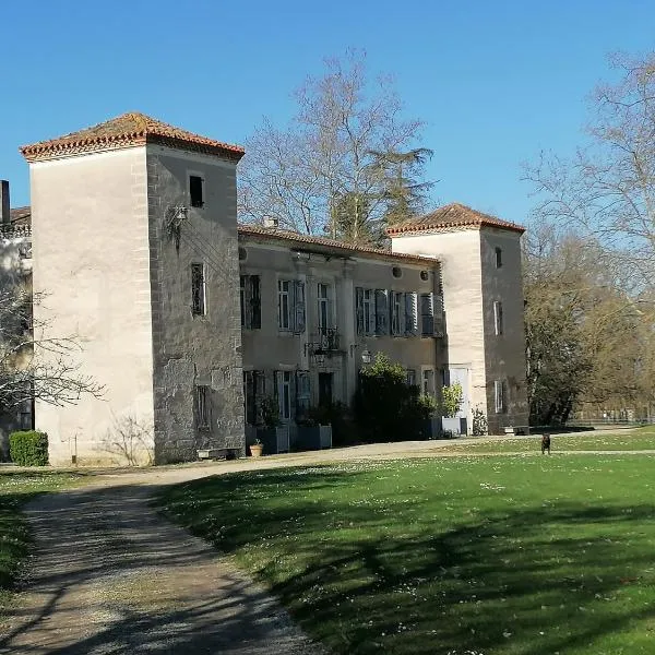 Gîte de l'Abbé 8 à 10 personnes，位于杜尔涅的酒店