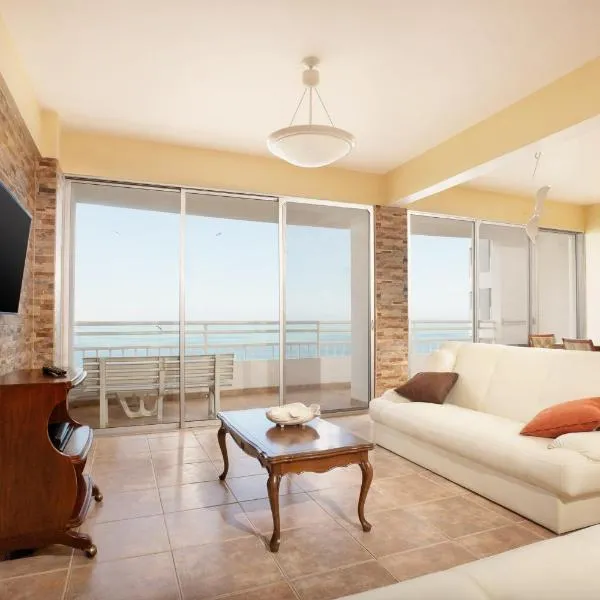 Condominio Carabelas de Colón，位于普拉亚斯的酒店