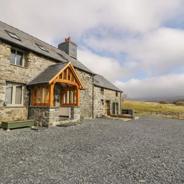 Hen Dy Craig Yr Ronwy，位于巴拉的酒店