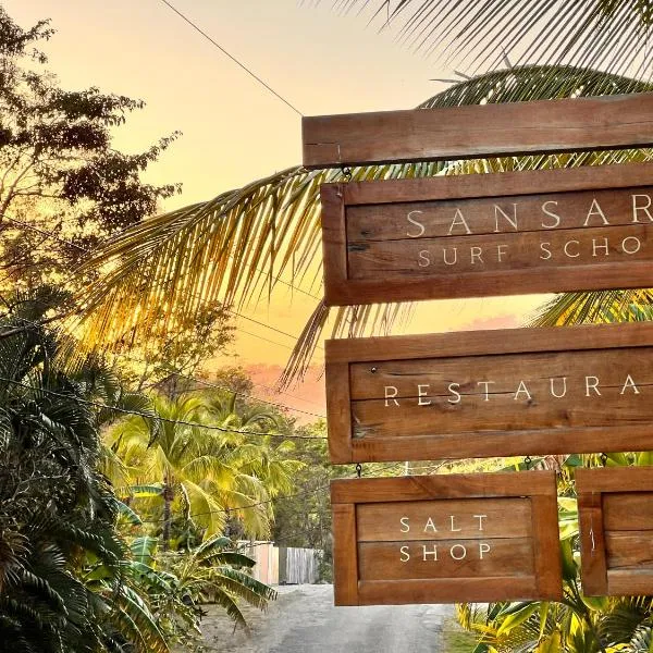 Sansara Surf Yoga & Resort，位于El Guásimo的酒店