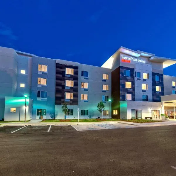TownePlace Suites by Marriott Auburn University Area，位于奥本的酒店