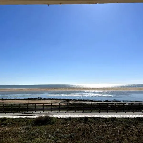 Appartement vu mer，位于滨海拉福特的酒店