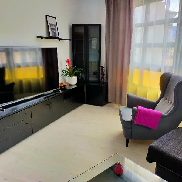Apartamento en el casco antiguo de Ponferrada，位于蓬费拉达的酒店