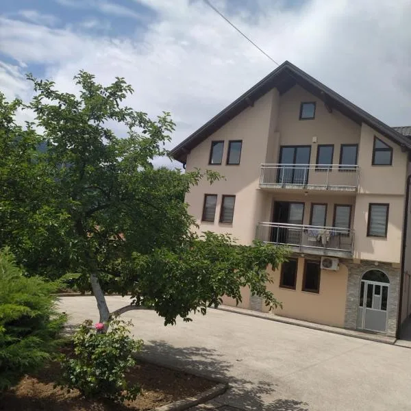 Apartman Ilidža，位于Kovači的酒店