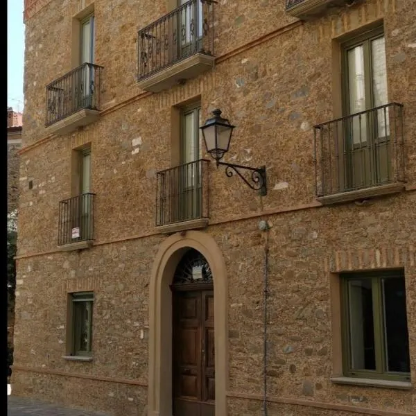 Domus plano de laczarulo Acciaroli，位于阿西亚罗利的酒店