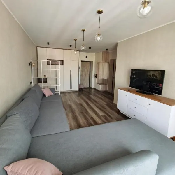 Dream Town,залізничний вокзал，位于卢茨克的酒店