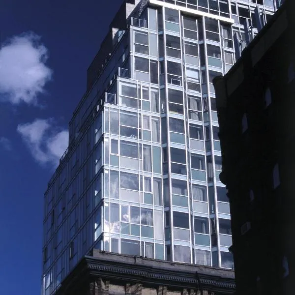 利文顿酒店，位于纽约的酒店