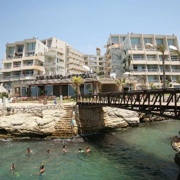 马堡滩酒店，位于Douma的酒店