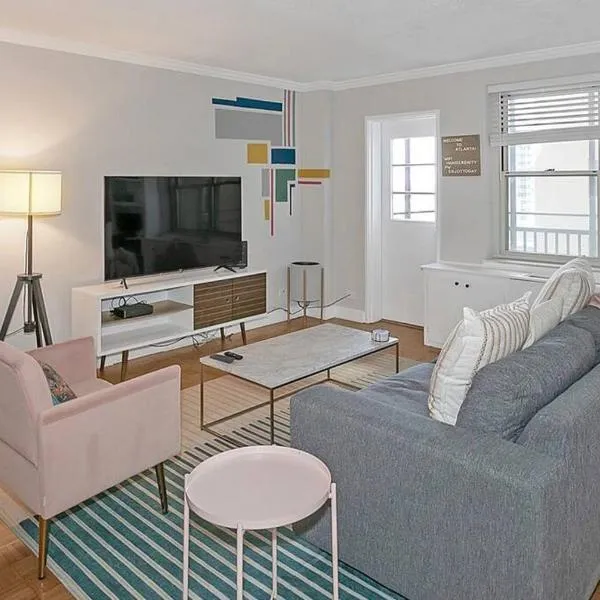 21st floor condo in the center of Atlanta，位于亚特兰大的酒店