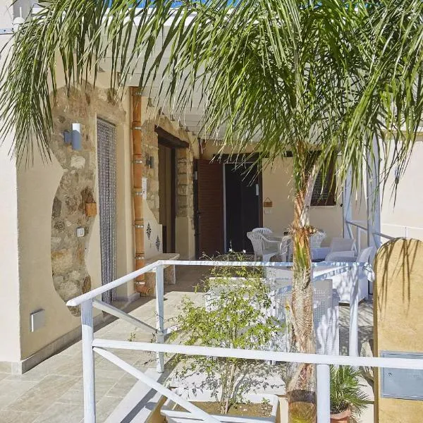 Casale Sammartano Apartments，位于Ummari的酒店