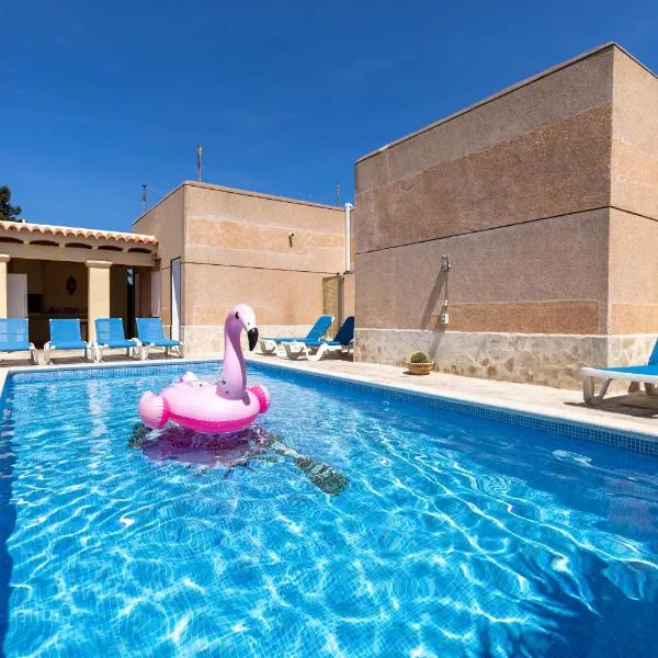Villa Roberto Ibiza，位于圣何塞德萨塔莱阿的酒店