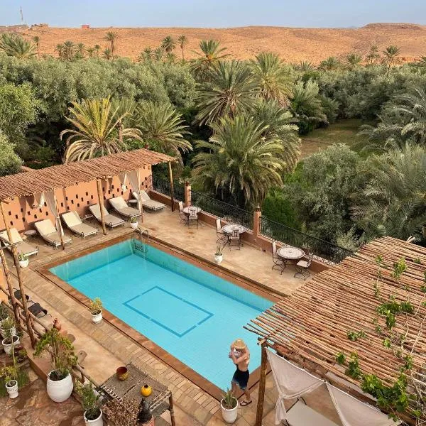 Riad Dar Bab Todra，位于Timatraouine的酒店