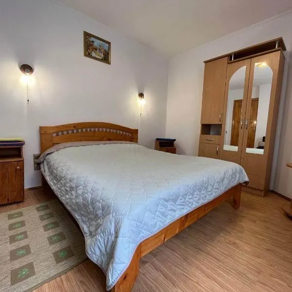 Oskolok Dovbusha Mini-Hotel，位于亚列姆切的酒店