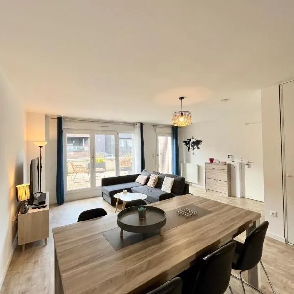 Amsterdam - Bel appartement，位于Bezannes的酒店