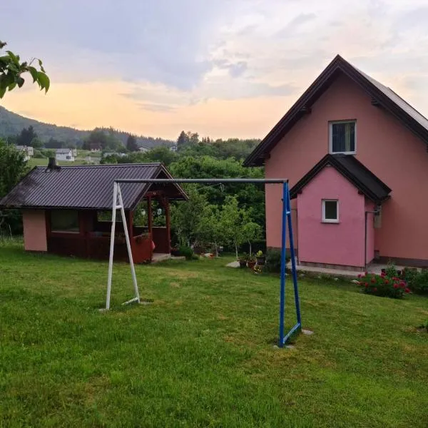 Villa Miševići，位于哈季奇的酒店