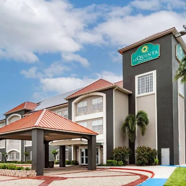 La Quinta Inn & Suites by Wyndham Pharr RGV Medical Center，位于San Juan的酒店