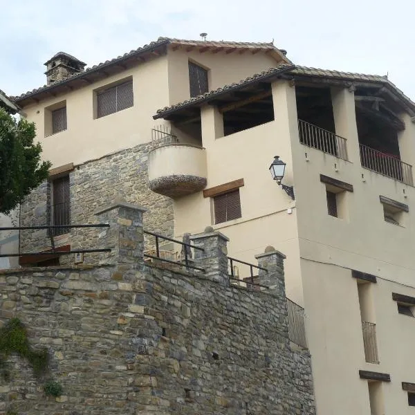 Casa Campo, Casa Rural en Biniés，位于Canal de Berdun, Huesca的酒店