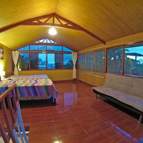 Casita Grau 2! Naturaleza y confort con Agua caliente,cocina y frigobar，位于塔拉波托的酒店