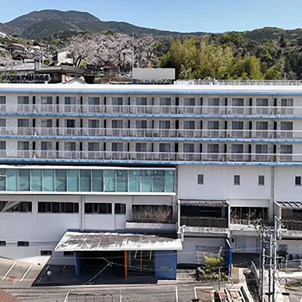 Jisco Hotel Obama Onsen，位于Futae的酒店