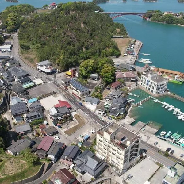 misora 合津港近く松島の自然と海を満喫できる平屋の貸切別荘，位于Yanagi的酒店