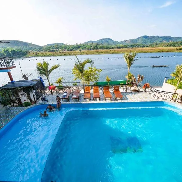 Phong Nha Escape Bungalow，位于Lý Hòa的酒店