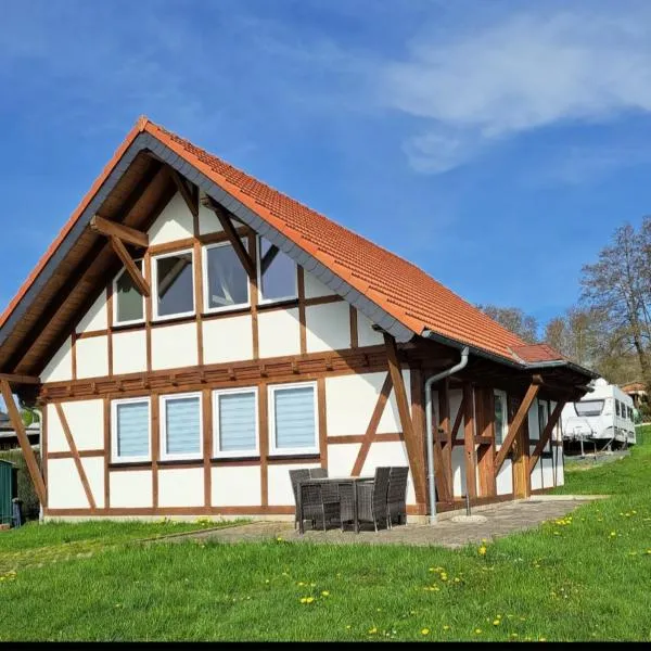 HM - Ferienhaus 3 Deluxe Krombachtalsperre Westerwald exklusive verbrauchte NK，位于Löhnberg的酒店