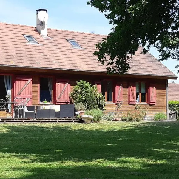 La maison bois，位于Brinon-sur-Sauldre的酒店