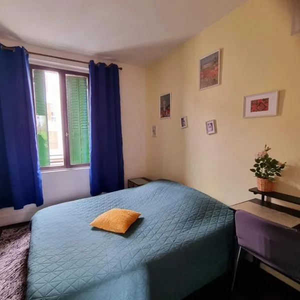 Très sympa appartement à cote de la gare，位于Ronquerolles的酒店