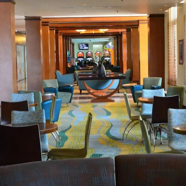 阿瓜狄利亚万怡酒店，位于Maleza的酒店