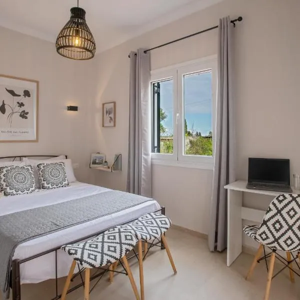 Roxandra Suite Corfu，位于Evropoúloi的酒店